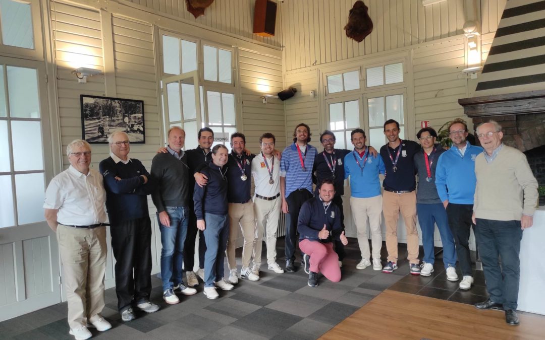 Photo Equipe montée Champ. Fr. Messieurs. 4e Division.